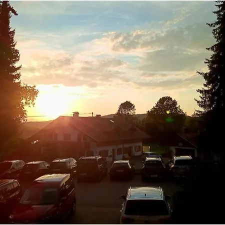 Oberallgäu - Klatschmohn Hallenbad&sauna&wlan Apartment *